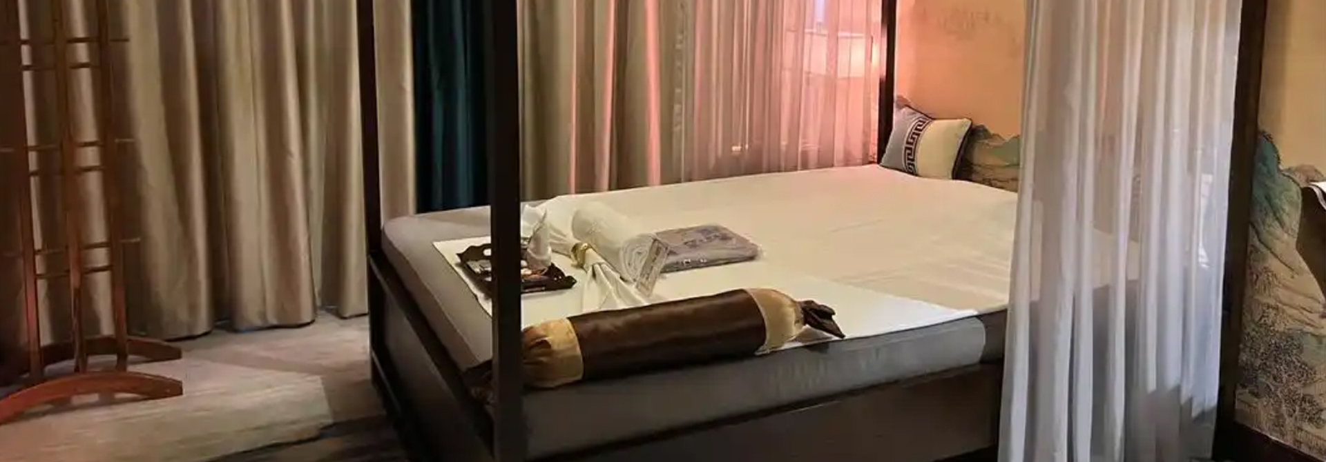 上海静安Xinxi养生会馆高端养生馆